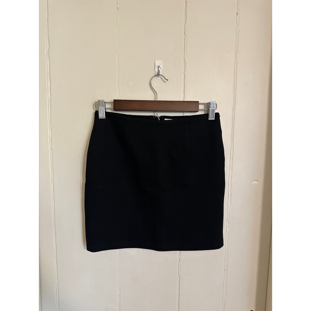 By The Way Black Mini Skirt Size Small Solid Back Zip Minimalist Short Skirt